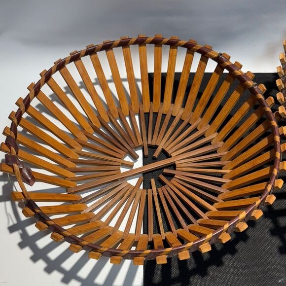 Elegant Brown Wooden Basket Set - Picture 2 of 8